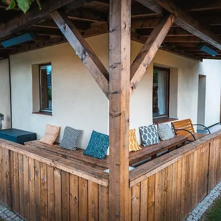 Sommerhaus Am Nationalpark Eifel Mit Sauna Und Whirlpool 別荘 モンシャウ