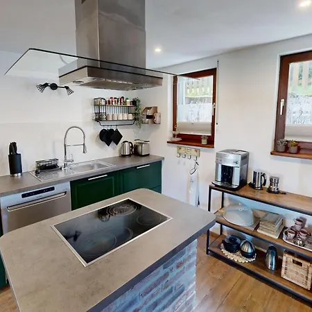 Sommerhaus Am Nationalpark Eifel Mit Sauna Und Whirlpool 別荘