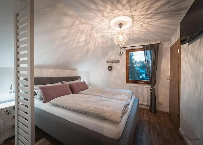 Sommerhaus Am Nationalpark Eifel Mit Sauna Und Whirlpool *