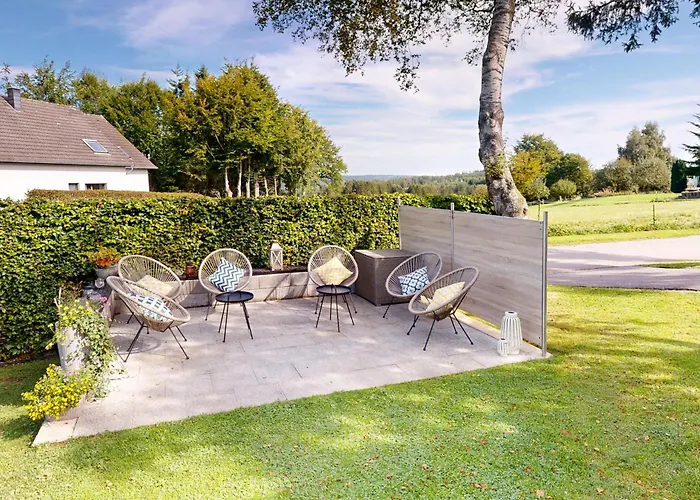 Sommerhaus Am Nationalpark Eifel Mit Sauna Und Whirlpool 別荘